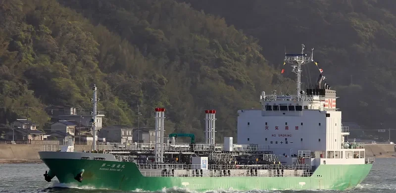 NANIWA MARU NO.1 Tanker IMO 9713313 photo 3
