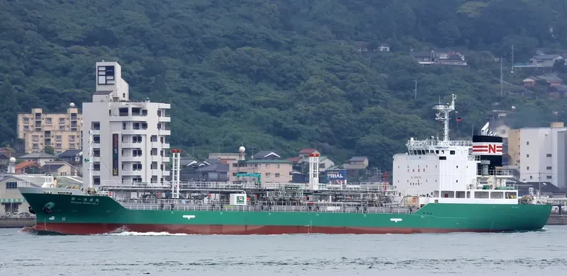 NANIWA MARU NO.1 Tanker IMO 9713313 photo 9