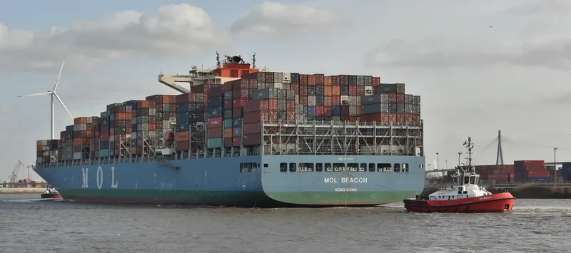 SEASPAN BEACON Container Ship IMO 9713337 photo 5