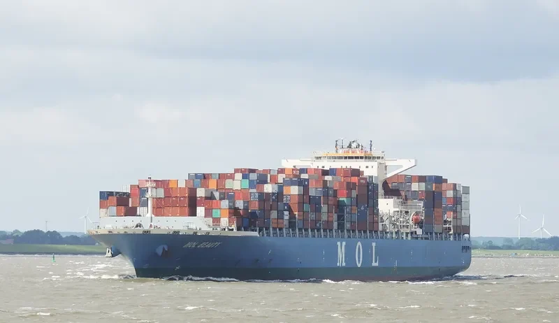 SEASPAN BEAUTY Container Ship IMO 9713349 photo 5