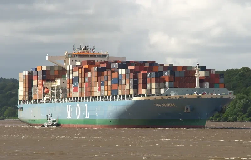 SEASPAN BEAUTY Container Ship IMO 9713349 photo 6