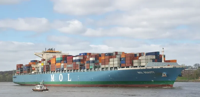 SEASPAN BEAUTY Container Ship IMO 9713349 photo 8