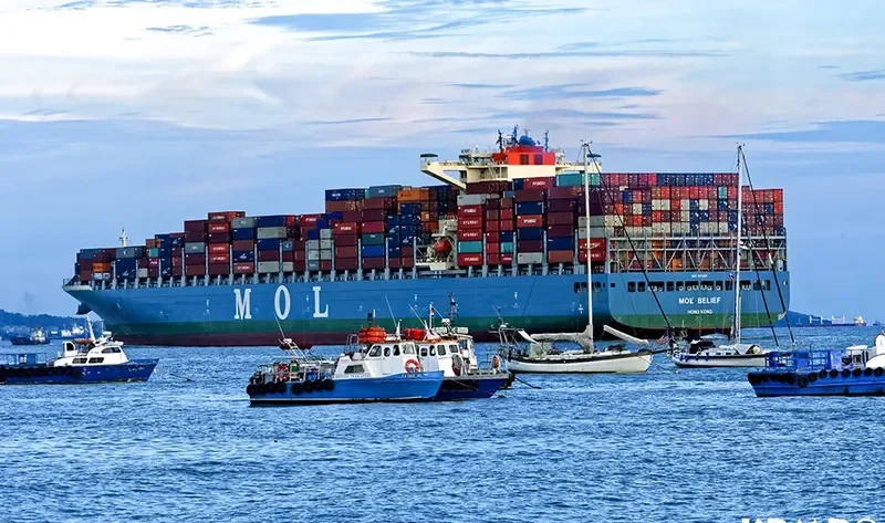 SEASPAN BELIEF Container Ship IMO 9713351 photo 7