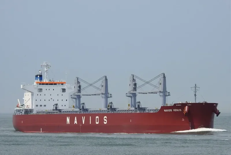 NAVIOS VENUS Bulk Carrier IMO 9713492 photo 4