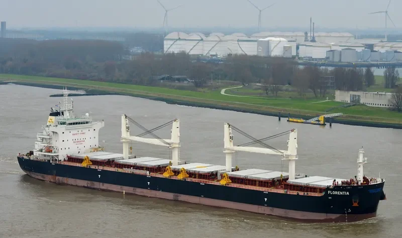 FLORENTIA Bulk Carrier IMO 9714666 photo 3