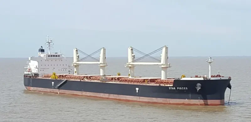 STAR PISCES Bulk Carrier IMO 9715854