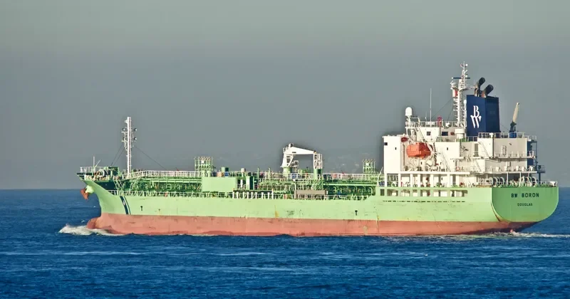 INDIGO RAY Tanker IMO 9716016 photo 2