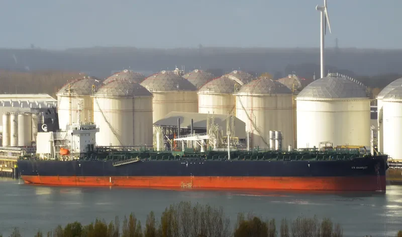STI GAUNTLET Tanker IMO 9717137 photo 9