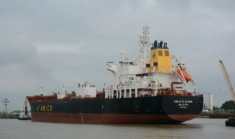CIELO DI ULSAN Tanker IMO 9717266 photo 4