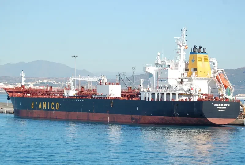 CIELO DI CAPRI Tanker IMO 9717278 photo 2
