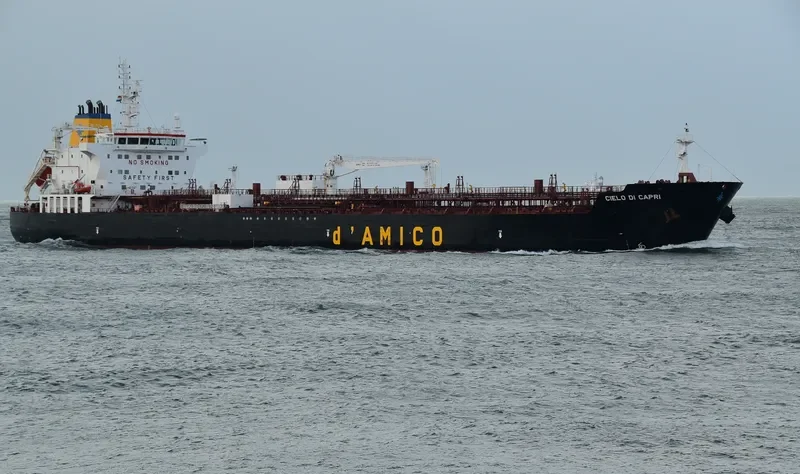CIELO DI CAPRI Tanker IMO 9717278 photo 6