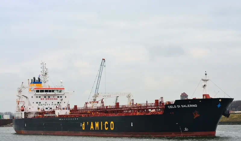 CIELO DI SALERNO Tanker IMO 9717292 photo 2