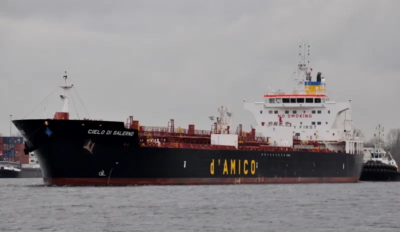 CIELO DI SALERNO Tanker IMO 9717292 photo 5
