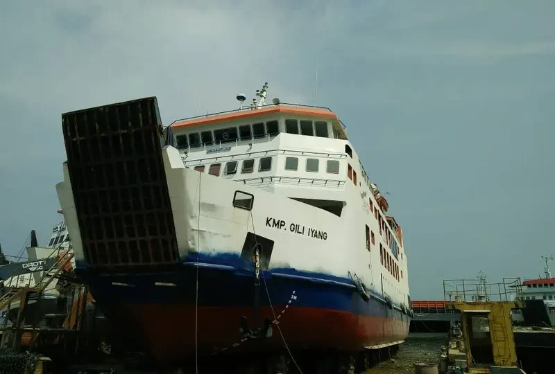 GILI IYANG Passenger Ship IMO 9717565