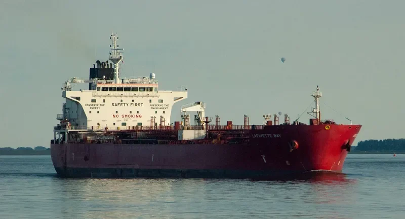 LAFAYETTE BAY Tanker IMO 9717785 photo 5