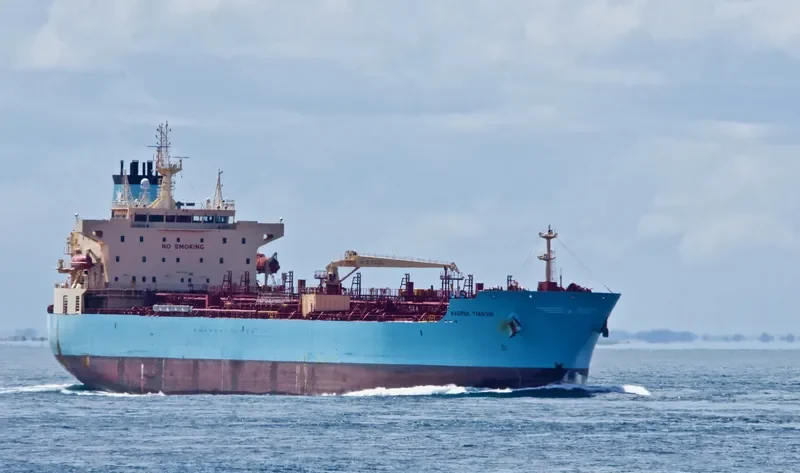 MAERSK TIANJIN Tanker IMO 9718064 photo 4