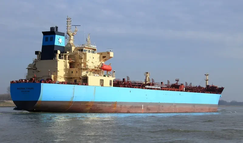 CL ZHAOGE Tanker IMO 9718090 photo 4