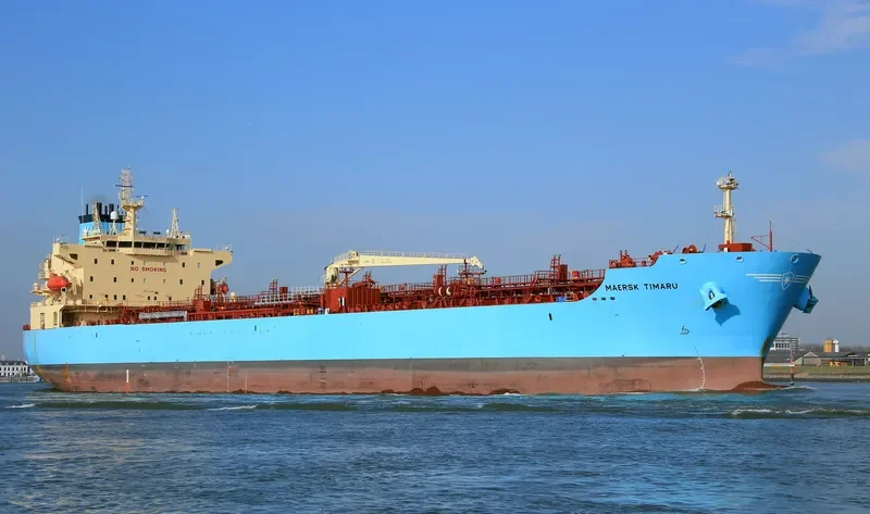 CL ZHAOGE Tanker IMO 9718090 photo 5