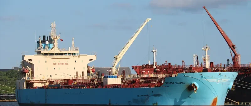 CL ZHAOGE Tanker IMO 9718090 photo 8