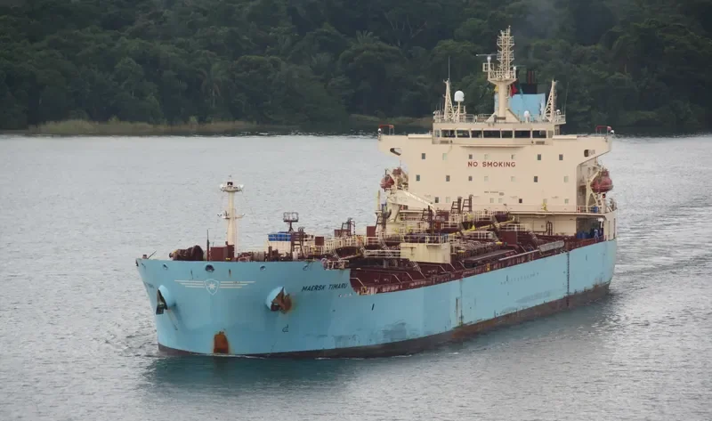 CL ZHAOGE Tanker IMO 9718090 photo 9