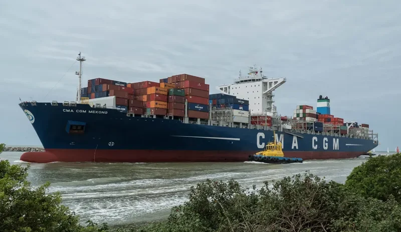 CMA CGM MEKONG Container Ship IMO 9718105 photo 6