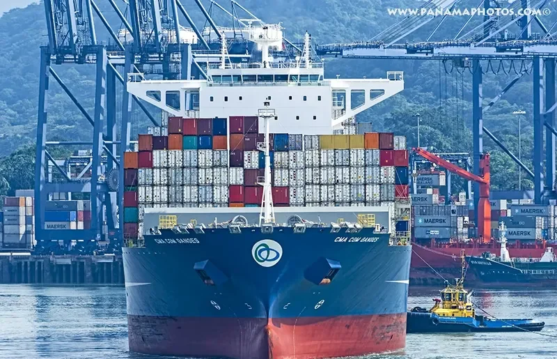 CMA CGM GANGES Container Ship IMO 9718117 photo 3