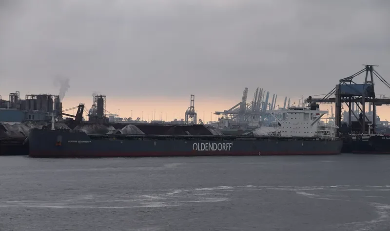 HERMINE OLDENDORFF Bulk Carrier IMO 9718375 photo 6