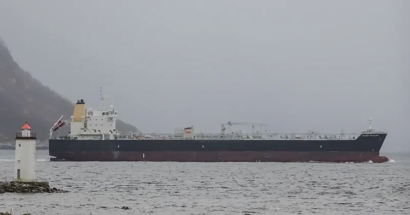 SILVER ENTALINA Tanker IMO 9718428 photo 4