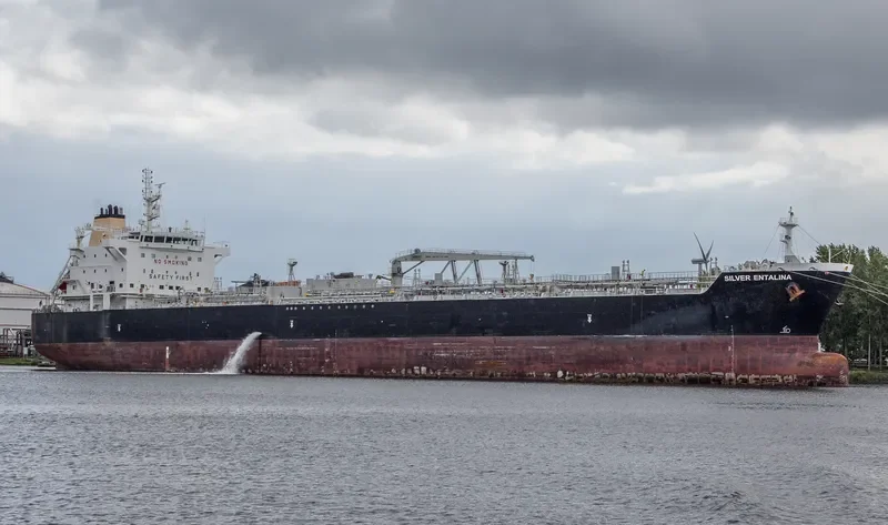SILVER ENTALINA Tanker IMO 9718428 photo 8