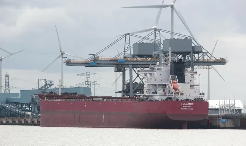 VULCANIA Bulk Carrier IMO 9718686 photo 5
