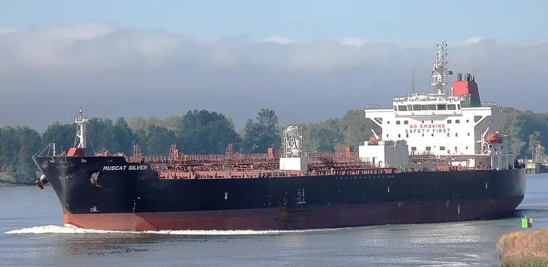 MUSCAT SILVER Tanker IMO 9718741 photo 3