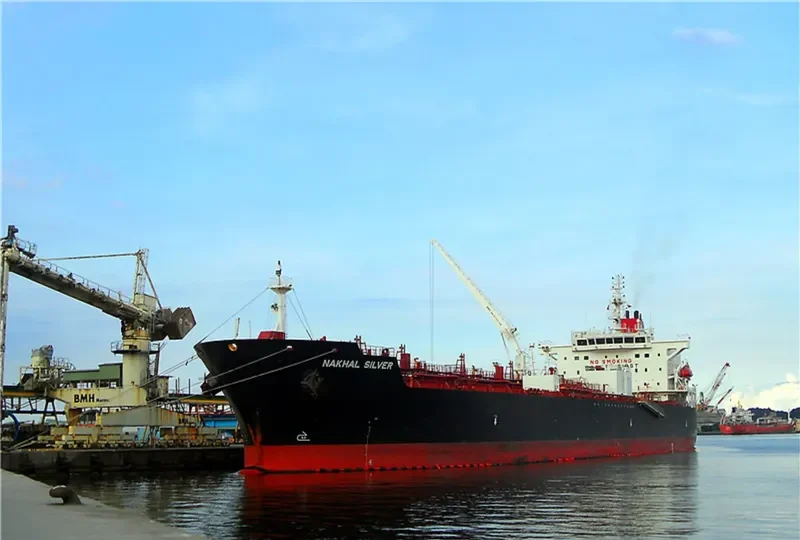 NAKHAL SILVER Tanker IMO 9718765 photo 5