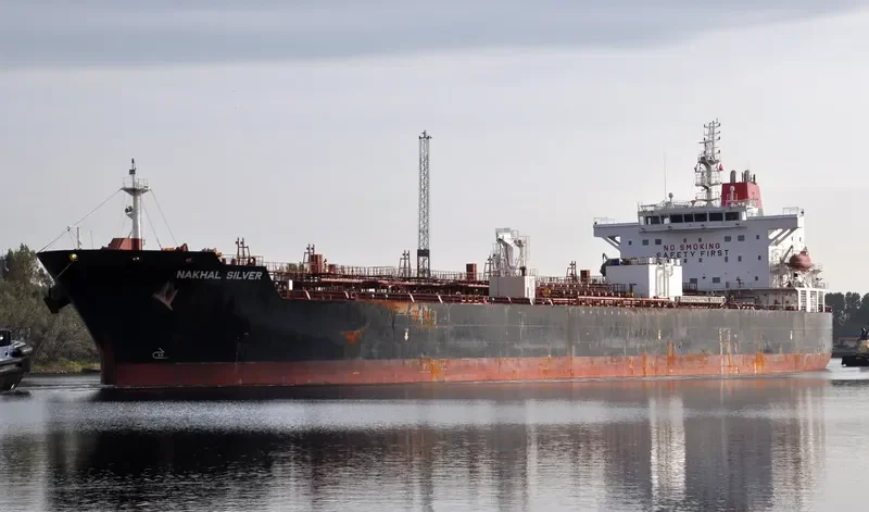 NAKHAL SILVER Tanker IMO 9718765 photo 8