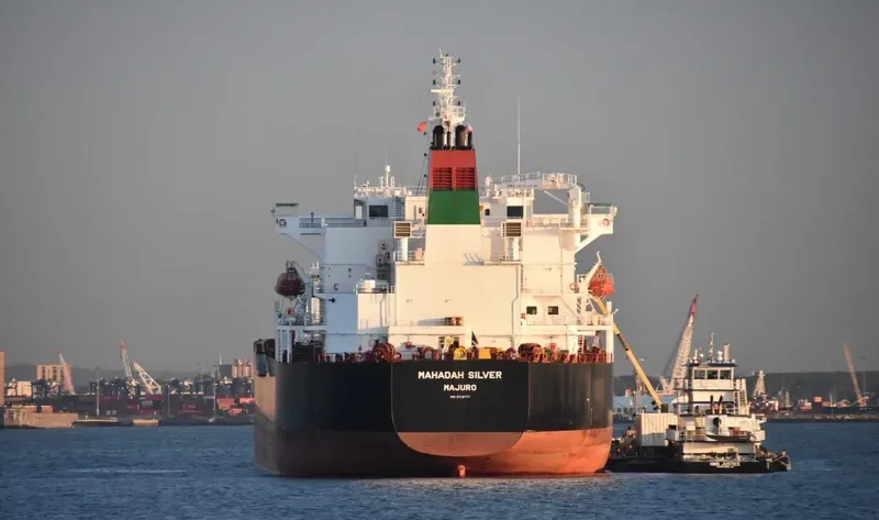 MAHADAH SILVER Tanker IMO 9718777 photo 2