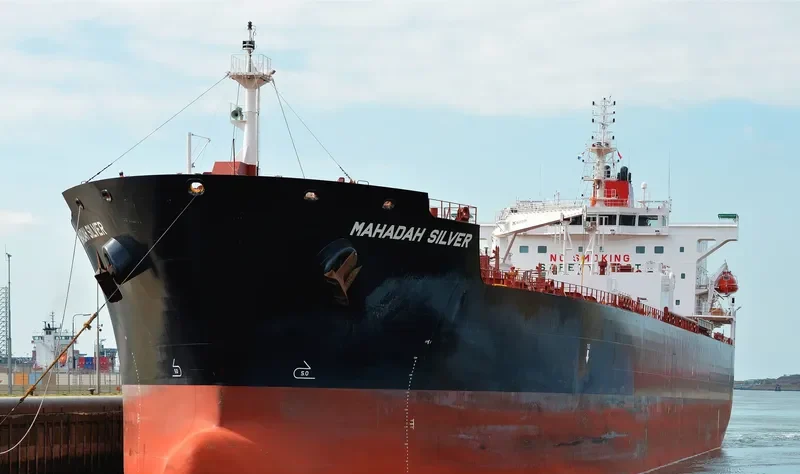 MAHADAH SILVER Tanker IMO 9718777 photo 8