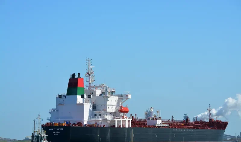 MUHUT SILVER Tanker IMO 9718789 photo 7