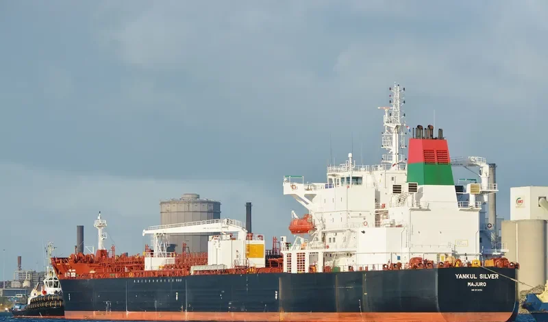 YANKUL SILVER Tanker IMO 9718791 photo 3