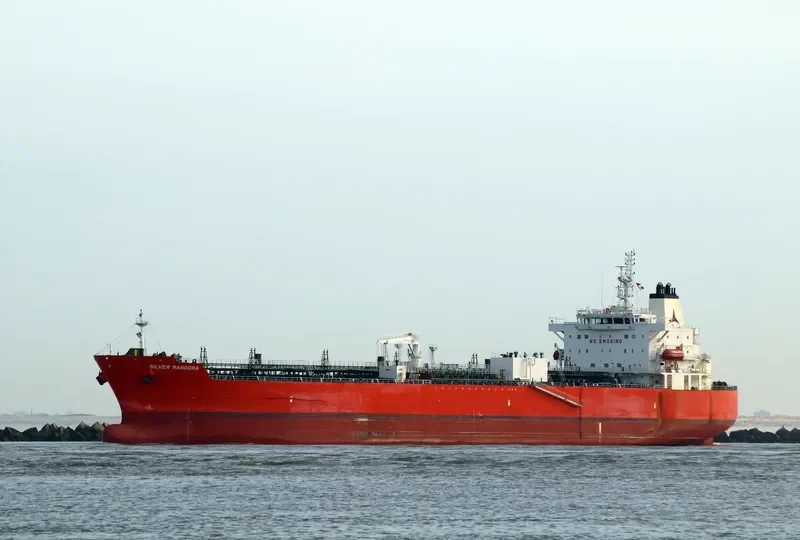 SILVER MANOORA Tanker IMO 9718844 photo 9