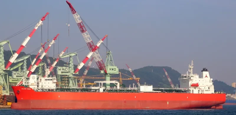 SILVER HEBA Tanker IMO 9718870 photo 2