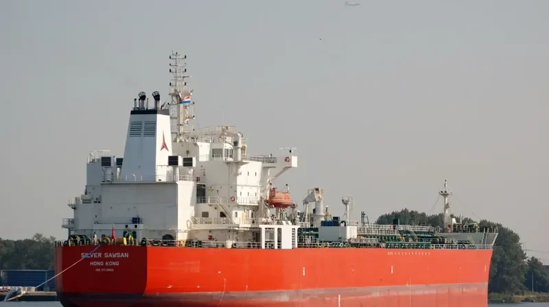 SILVER SAWSAN Tanker IMO 9718882 photo 4