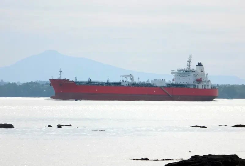 SILVER SAWSAN Tanker IMO 9718882 photo 10
