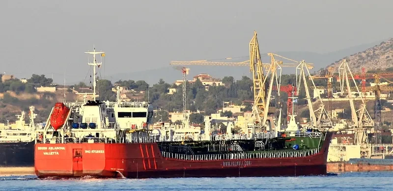 CAMINERO Tanker IMO 9718923