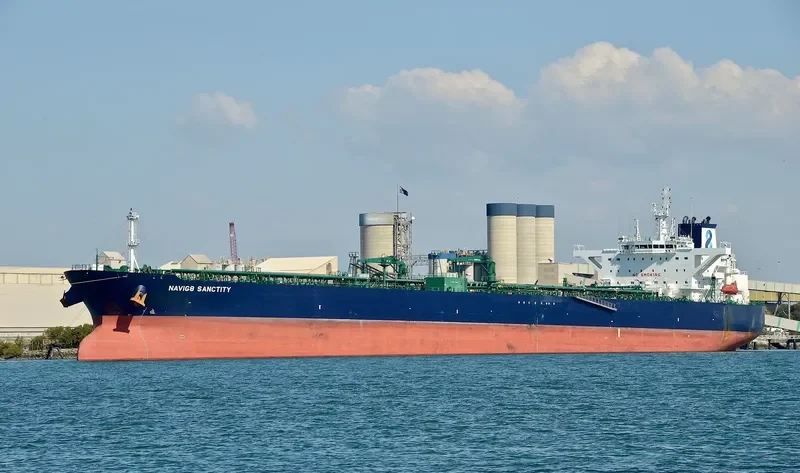 STI SANCTITY Tanker IMO 9719707 photo 4