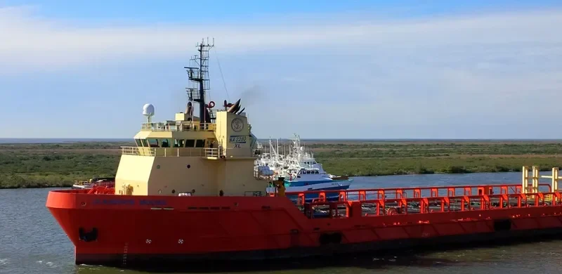 CLARENCE MOORE Offshore Vessel IMO 9719733