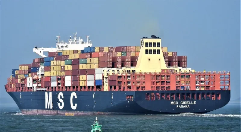 MSC GISELLE Container Ship IMO 9720196 photo 4