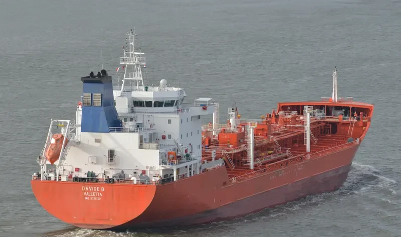 DAVIDE B Tanker IMO 9721750 photo 4