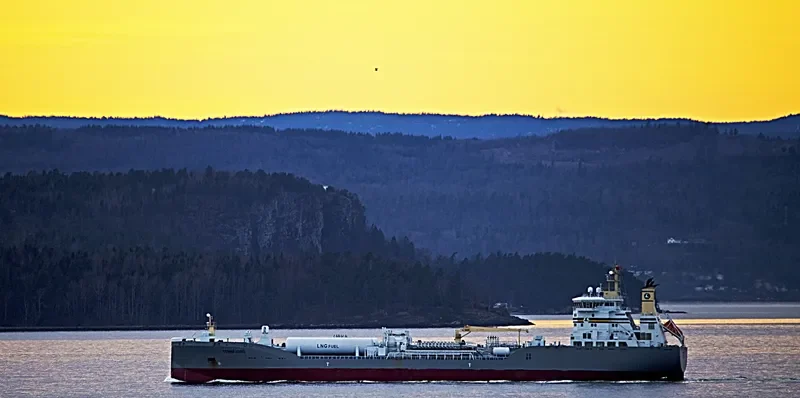 TERNFJORD Tanker IMO 9722405 photo 3