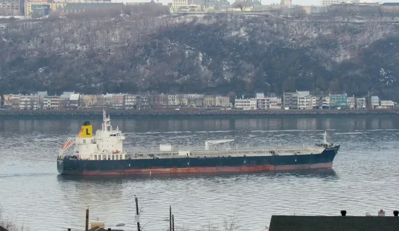 HELLAS REVENGER Tanker IMO 9722637 photo 2