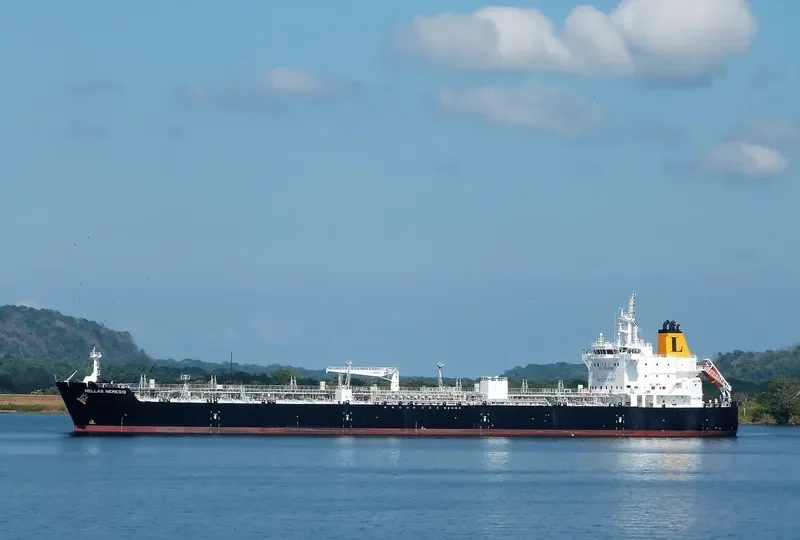 HELLAS NEMESIS Tanker IMO 9722649 photo 3