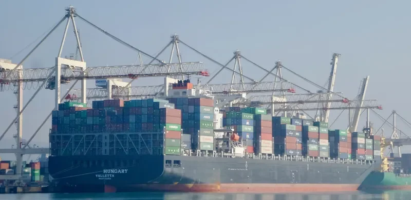 HUNGARY Container Ship IMO 9723253 photo 10